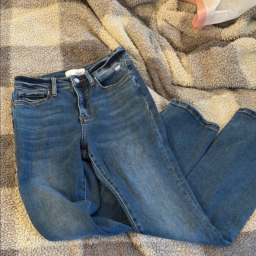 Vervet by Flying Monkey Women's Straight Leg Blue Jeans